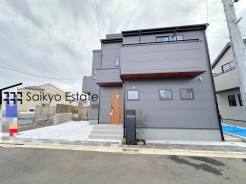 京王線「多磨霊園」駅徒歩13分！駅までほぼフラットなアプローチで通勤・通学も楽々！国が定めた住宅機能表示制度において7項目で最高等級を取得！耐震性や断熱性などに優れた安心の住まいです！