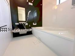 府中市若松町３丁目