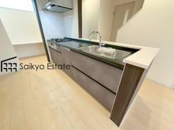 府中市若松町３丁目