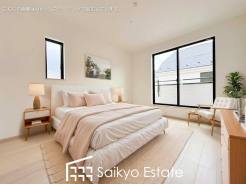 バルコニーに出入りの出来る洋室は、たくさん陽光が差し込む明るい空間です。朝も気持ちよく起きられそうです♪
