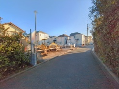 狛江市中和泉５丁目