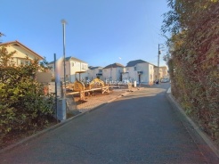 狛江市中和泉５丁目