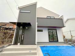 JR中央線、西武多摩川線「武蔵境」駅徒歩25分！バス便ご利用でバス停徒歩約7分！省エネ性能を第三者評価機関が評価する「BELS」認定物件！長期優良住宅！