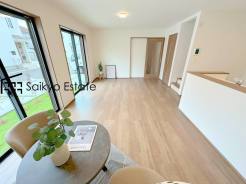 府中市日新町５丁目