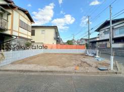 14帖のゆとりのLDKに居室3部屋、ロフト付きの間取りとなっております！お好きなハウスメーカー、お好きな間取りで建築可能です！