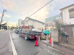 参考プラン間取りございます！13.5帖のゆとりのLDKに居室3部屋、約6帖のロフト付きの間取りとなっております！お好きなハウスメーカー、お好きな間取りで建築可能です！