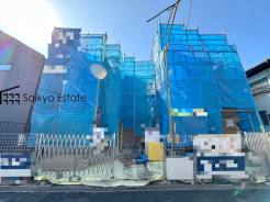 小学校まで徒歩約9分、中学校まで徒歩約15分でお子様が無理なく通える距離です。保育園や幼稚園も近くに多数あり、子育てファミリーには嬉しい環境です！