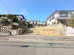 LDK広々16.61帖！ご家族の会話を重視したリビングイン階段です！全居室収納付き！各棟6帖以上の洋室が2部屋ございます！