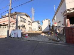LDK広々16帖！収納付き洋室が3部屋！LDK3面採光！大物収納や季節物の収納に便利なロフト付き！1階水回り集中のスタンダードプラン！