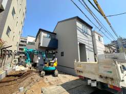 JR南武線「谷保」駅徒歩9分！JR中央線「国立」駅も徒歩22分！「国立」駅へはバス便もございます。バスで約3分、バス停より停歩2分となっております。