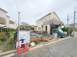 ZEH水準の省エネ住宅！LDK広々16.5帖！全室南向きの3LDKタイプ！6帖の洋室にはWIC付き！カースペースは大切なお車を雨風から守ってくれるビルトインガレージです！
