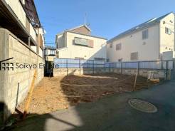 小・中学校まで徒歩約9分でお子様が無理なく通える距離です。保育園や幼稚園も近くに多数あり、子育てファミリーには嬉しい環境です！