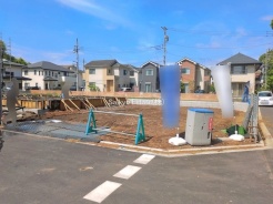 西武国分寺線「鷹の台」駅徒歩14分！西武多摩湖線「一橋学園」駅徒歩15分！JR武蔵野線「新小平」駅も徒歩約21分で利用可能です！多方面への移動がスムーズです！