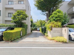 世田谷区上用賀３丁目