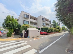 世田谷区上用賀３丁目