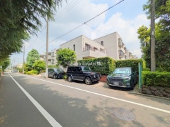 世田谷区上用賀３丁目