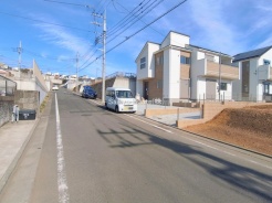 稲城市平尾４丁目