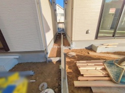 府中市日新町５丁目