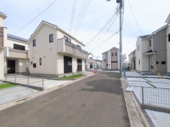 府中市日新町５丁目