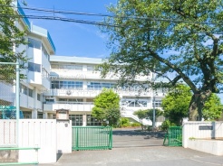 調布市国領町２丁目