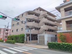 三鷹市新川３丁目