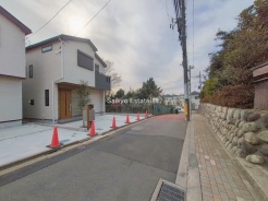 三鷹市中原２丁目