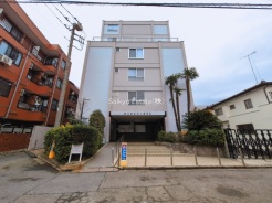 狛江市岩戸北３丁目