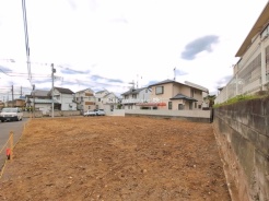 調布市深大寺東町７丁目