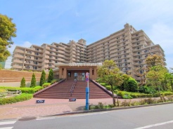 調布市国領町３丁目