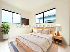 木の温もりが優しいフローリング。北欧風インテリアが似合いそうな快適な空間です。※家具等はCG加工です。■調布市富士見町2　新築一戸建て■