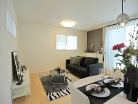 家具付きのモデルハウスを購入いただきました。