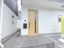 玄関■八王子市館町　新築一戸建て■