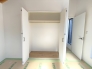 居室にはたっぷりの収納付き。洋服や荷物など仕分けができるので、お子様も整理整頓がしっかりできますね
■府中市若松町3丁目　新築戸建て■