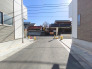 前面道路■稲城市東長沼　新築一戸建て■