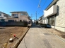 前面道路は4mの幅広な道路です。入出庫の際もらくらくです。■日野市日野台4　新築一戸建て■
