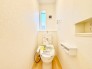 ウォシュレット機能付トイレ！嬉しい壁面収納付き。
■多摩市桜ヶ丘1　新築一戸建■