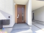 玄関■八王子市子安町1　新築一戸建■