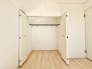 クローゼットは各居室に完備されていますのでお部屋の中はいつもすっきりです！
■府中市清水が丘3　新築一戸建■