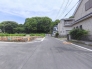 前面道路は車通りも少なく、お子さまのいるご家庭でも安心ですね。
■調布市佐須町5　新築一戸建て■