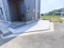 カースペース2台利用可。通勤用、家庭用で分けて駐車できるので日々の生活も快適ですね。
■八王子市小比企町　新築一戸建て■