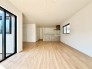 リビング■府中市西府町3　新築一戸建て■