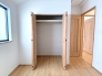 居室にはたっぷりの収納付き。洋服や荷物など仕分けができるので、お子様も整理整頓がしっかりできますね
■昭島市福島町2　新築一戸建て■