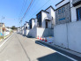 前面道路■稲城市東長沼　新築一戸建て■