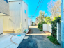 前面道路含む外観■立川市高松町1　新築一戸建て■