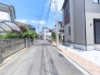 徒歩圏内に公園、商業、教育、医療施設が揃う便利で安心の住環境です。■日野市落川　新築戸建て■
