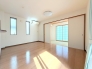 リビング■日野市石田1　中古戸建■