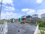 緑豊かで閑静な住宅街は子育てにはピッタリです。
■日野市新井１　新築一戸建て■