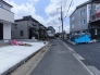 前面道路は約4mの道路です。
■日野市南平2　新築一戸建■