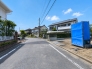 前面道路■多摩市聖ヶ丘2　新築一戸建て■
