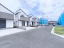 前面道路は住宅地専用の道路。車通りも少なく、子育てにも安心です。
■国分寺市北町4　新築一戸建て■
